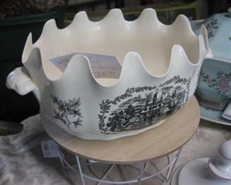 Colonial Williamsburg Wedgewood punch bowl  Rare!