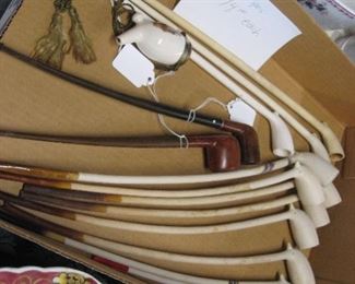 Reproduction clay pipes