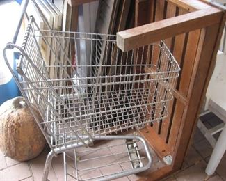 Childs size shopping cart
