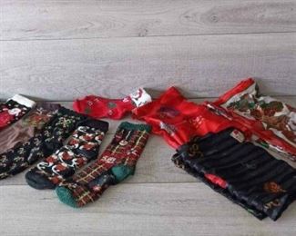 Small Size Christmas Socks Scarfs