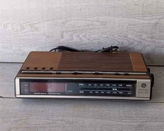 Vintage General Electric Radio Alarm Clock Dual Settings