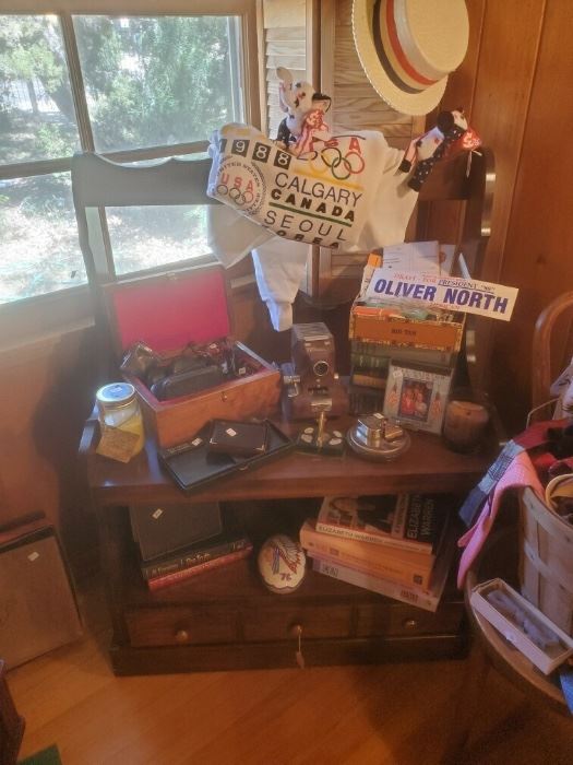 Antiquated Ladies in Newbury Park, CA