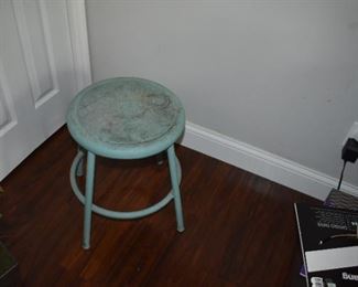 Industrial Metal Round Stool with Foot Rail 