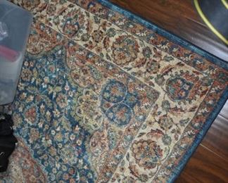 5' x 7' Oriental Style Carpet 