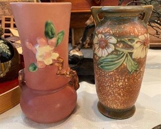 Early Roseville pottery 