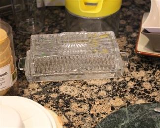 Butter dish