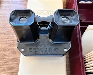 Vintage Sawyers View Master with several nursery rhyme reels