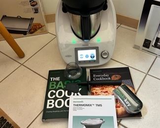 Like New Thermomix Vorwerk TM5 with Cook Key, manual, cookbooks and all accessories