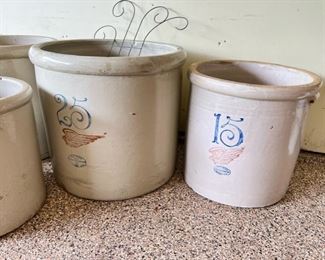 Large selection of Red Wing crocks including a giant No. 30