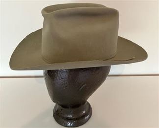 Ladies Resistol Western hat, size 6 7/8