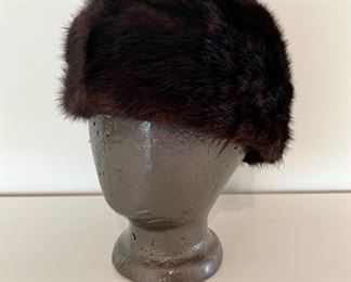 Vintage brown mink hat