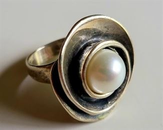Sterling Pearl Ring