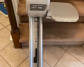 ACORN STAIR LIFT
EXCELLENT CONDITION