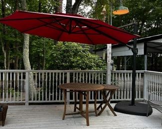 Cantilever Umbrella