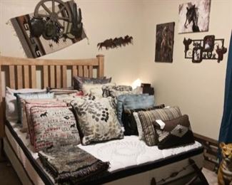 MATTRESS IS PRACTICALLY NEW ! 