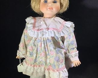 Vintage dolls (2)