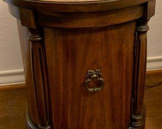 Round occasional cabinet/table 