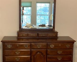 Solid wood bedroom dresser with mirror 