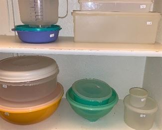 Tupperware 