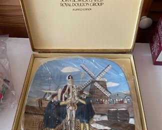 Collectors International Royal Doulton Group, Christmas in Holland Plate