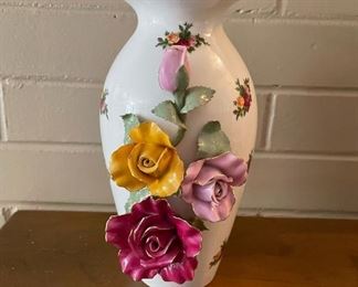 Old Country Roses, Royal Albert Vase