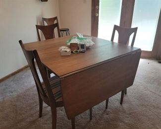 Mid-century modern drop leaf dining table & 5 chairs