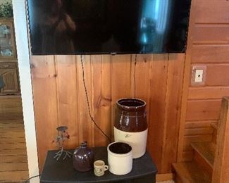Family Room 
Tv, butter churn bottom, stoneware