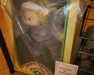 Vintage Cabbage Patch Doll In Box W/ Birth Certificate