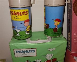 Vintage Peanuts Lunch Box W/ 2 Thermos' (GREAT CONDITION!)