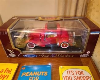 Ford 1932 Window Model Diecast Car In Box