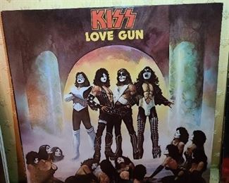 Kiss - Love Gun LP Album