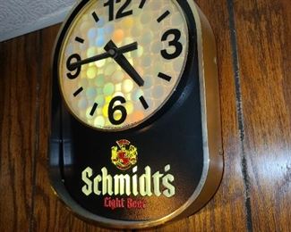 Vintage Schmidt's Light Beer Light-Up Beer Sign