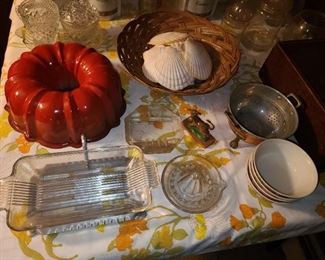 Assorted Glassware & Kitchenware