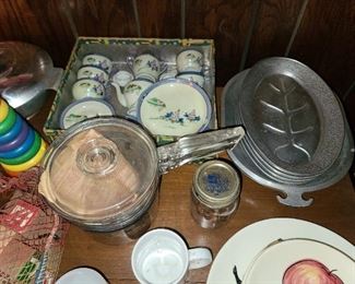 Assorted Glassware & Kitchenware