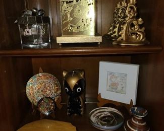 Assorted Figurines & Knick Knacks