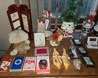 Assorted Knick Knacks