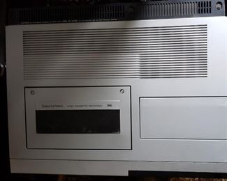 RCA #RJT250 SelectaVision Video Cassette Recorder with Remote, Cover Lid & Manual Call