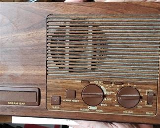 Sony #ICF-C70W Dream Machine AM/FM Digital Clock Radio in Box with manual & papers $35