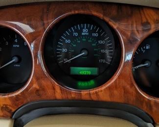  Jaguar XJ8: Mileage: 49,378