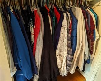 Assorted Women’s Clothing 