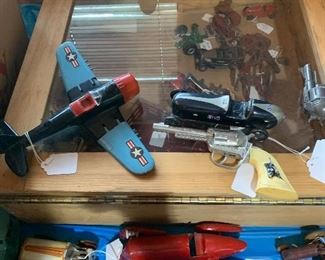 more toy not in pictures still doing set up 