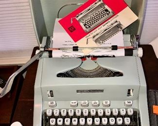 Hermes 3000 typewriter