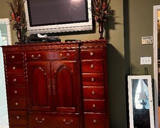 Pennsylvania House Bachelor's Chest, Flower arrangements, TV,  hangs on back of door  jewelry cabinet