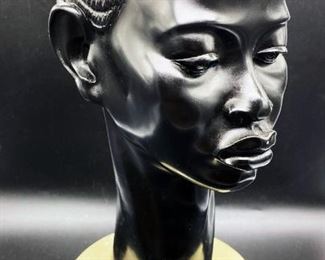 Giannelli style bust of Black female