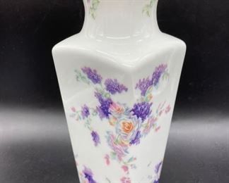 Manifattura di Verona Floral Vase (Makers mark)