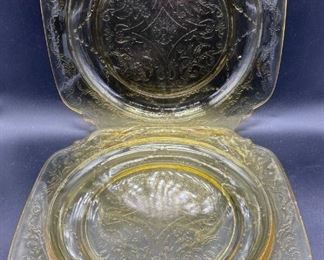 Anchor Hocking Canary Glass Yellow Plates