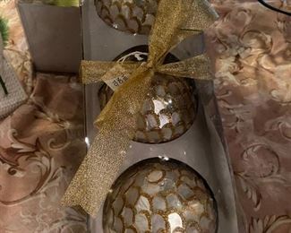 Mother of pearl design Christmas Ornaments