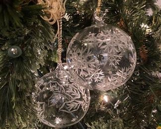 Snowflake designed etched glass Christmas Ornaments