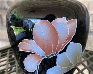 Deco revival floral motif flower pot