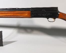 Belgium Browning Light Twelve 12 ga Shotgun SN# 4G40319, 25.5" Bbl, With Paperwork
